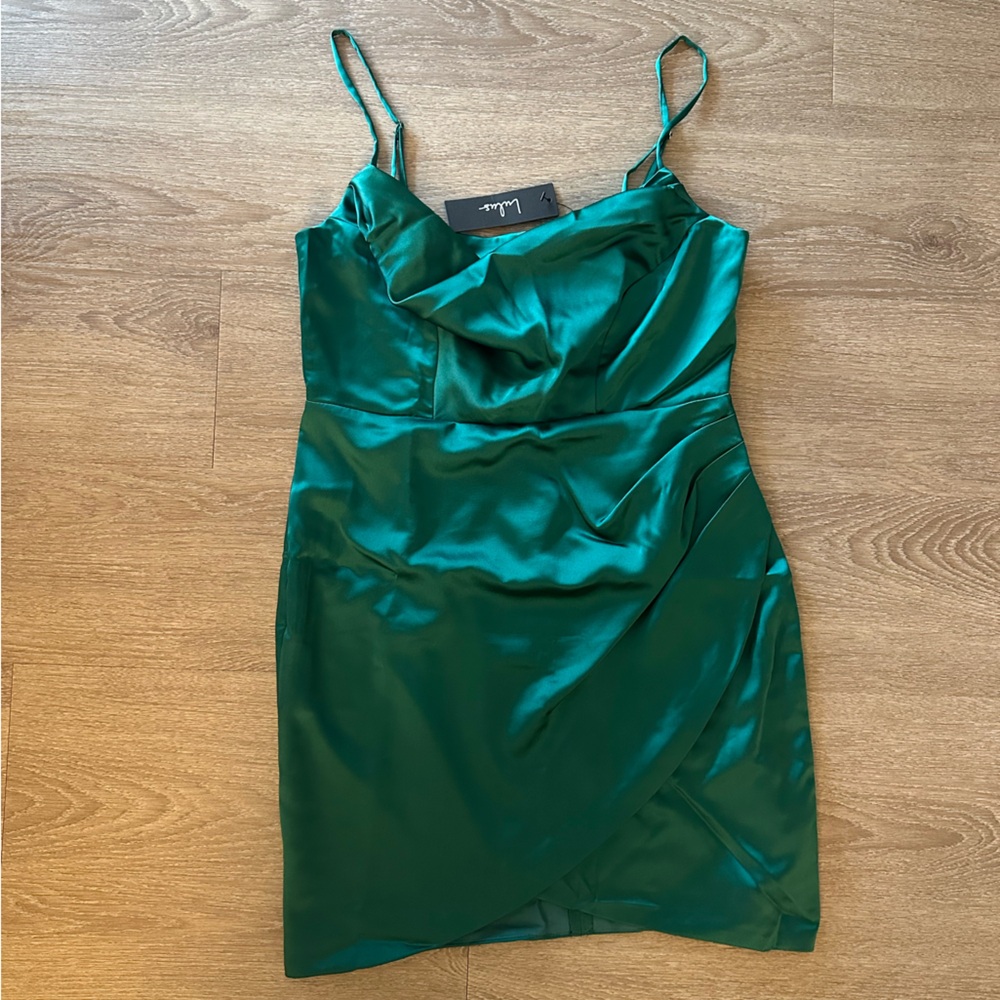NWT Lulus Green Satin Dress